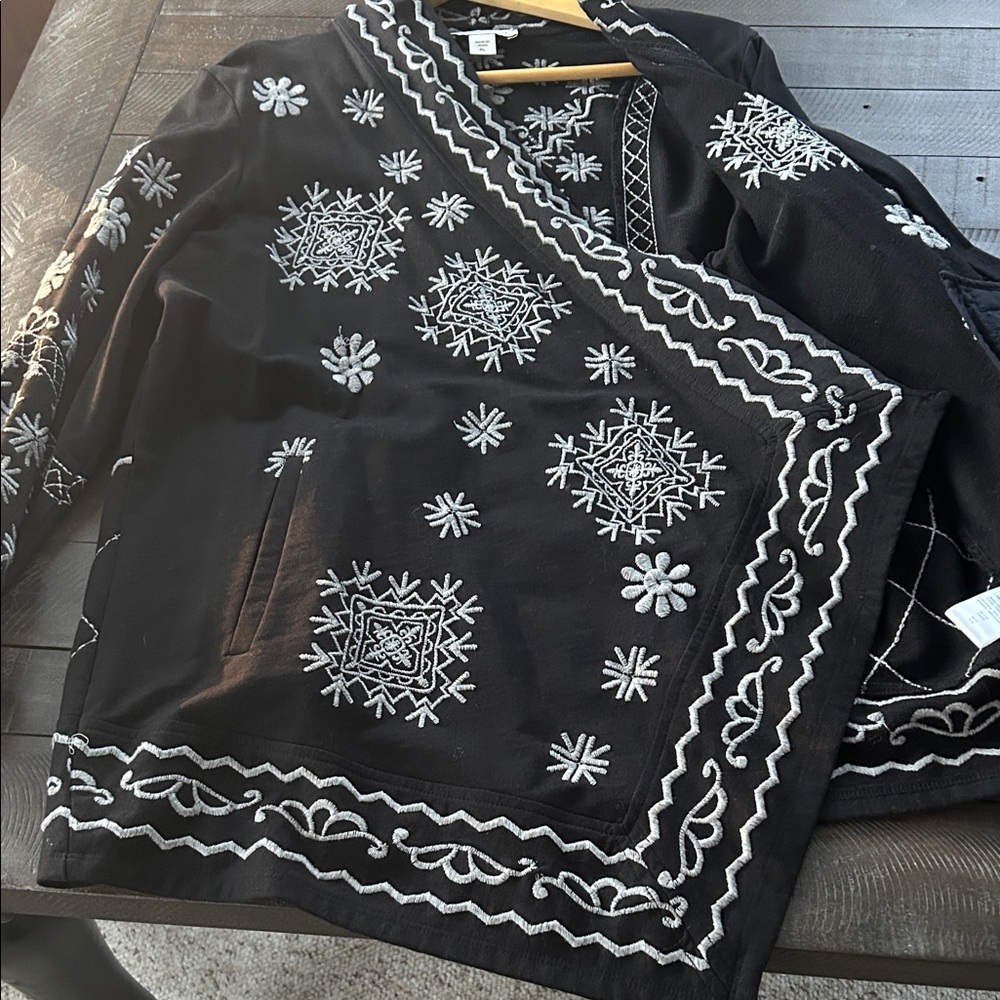 Coldwater Creek Black and White Patterned Embroidered Cardigan - Picture 9 of 11